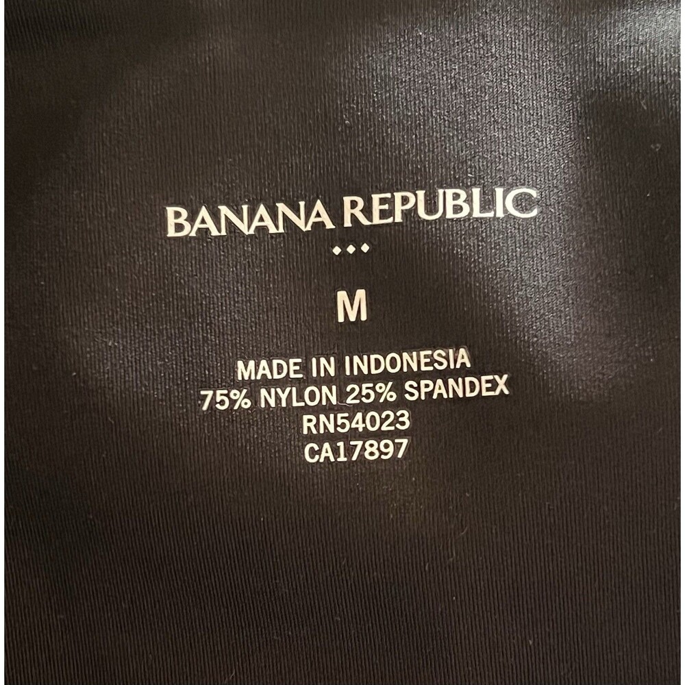 Banana Republic Black Crop Top Size Medium Active Style Tank Racerback - Picture 4 of 7